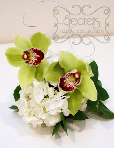 White Cake With Orchids White Cake With Orchids