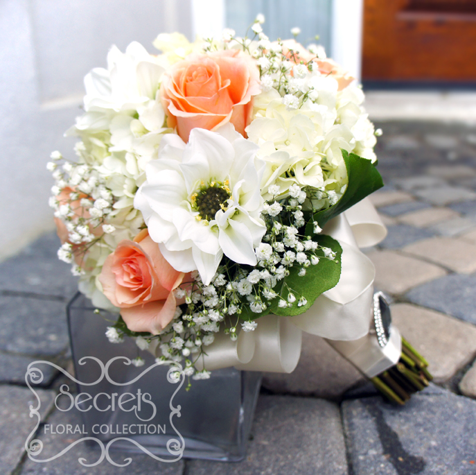 Fresh Peach Roses White Dahlia Cream Hydrangea And Baby S Fresh Peach Roses White Dahlia Cream Hydrangea And Baby S Breath Bridal Bouquet With Ivory Multi Loops Wrap Black Jewel Sentimental Photo Frames